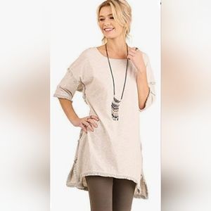 Umgee Textured Boho Cotton Knit Tunic Gray with Fringe Accents - Size Small